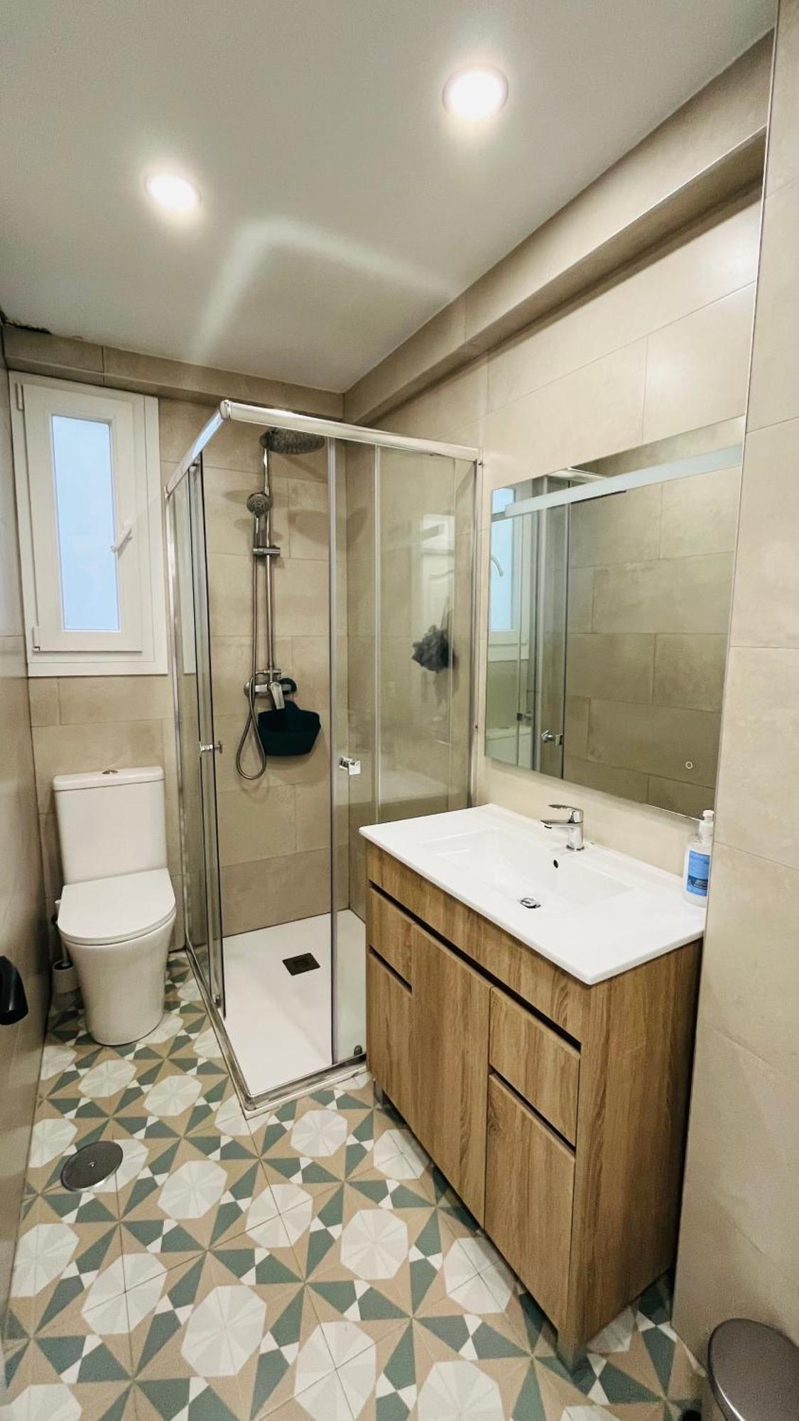 Bueno, Bonito Y Barato Apartment มาลากา ภายนอก รูปภาพ